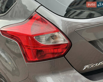 Серый Форд Фокус, объемом двигателя 2 л и пробегом 178 тыс. км за 6450 $, фото 146 на Automoto.ua