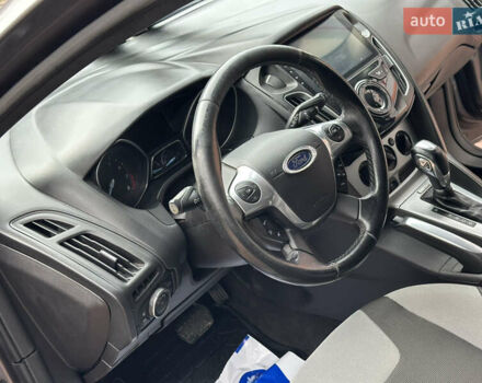 Серый Форд Фокус, объемом двигателя 2 л и пробегом 178 тыс. км за 6450 $, фото 89 на Automoto.ua