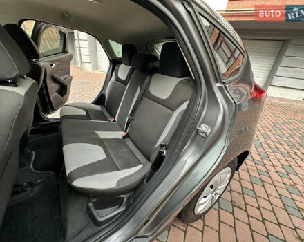 Серый Форд Фокус, объемом двигателя 2 л и пробегом 178 тыс. км за 6450 $, фото 38 на Automoto.ua