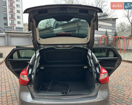 Серый Форд Фокус, объемом двигателя 2 л и пробегом 178 тыс. км за 6450 $, фото 27 на Automoto.ua