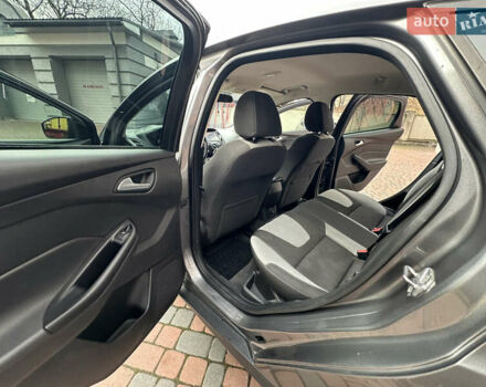 Серый Форд Фокус, объемом двигателя 2 л и пробегом 178 тыс. км за 6450 $, фото 40 на Automoto.ua