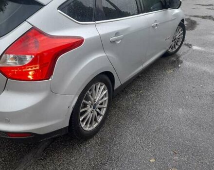 Форд Фокус 2013 в Запорожье на Automoto.ua Серый Форд Фокус, объемом двигателя 0 л и пробегом 170 тыс. км за 7000 $, фото 5 на Automoto.ua