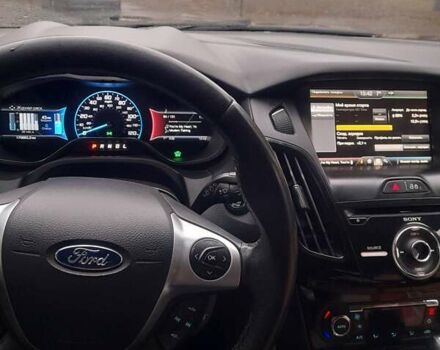 Форд Фокус 2013 в Запорожье на Automoto.ua Серый Форд Фокус, объемом двигателя 0 л и пробегом 170 тыс. км за 7000 $, фото 1 на Automoto.ua