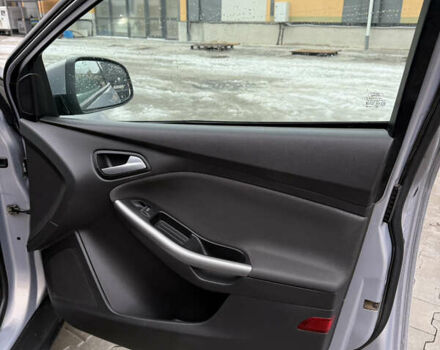 Серый Форд Фокус, объемом двигателя 1.6 л и пробегом 243 тыс. км за 5950 $, фото 8 на Automoto.ua