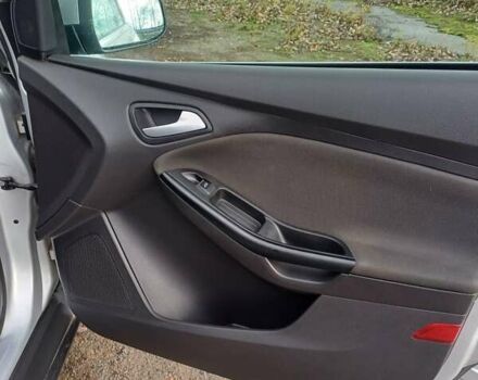 Сірий Форд Фокус, об'ємом двигуна 1 л та пробігом 136 тис. км за 7000 $, фото 21 на Automoto.ua