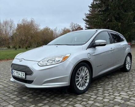 Серый Форд Фокус, объемом двигателя 0 л и пробегом 131 тыс. км за 7500 $, фото 12 на Automoto.ua