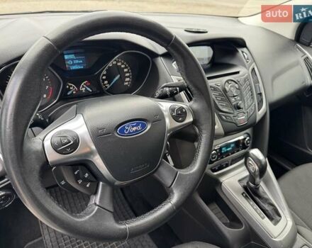 Серый Форд Фокус, объемом двигателя 1.6 л и пробегом 130 тыс. км за 8900 $, фото 29 на Automoto.ua