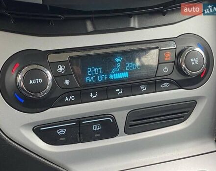 Серый Форд Фокус, объемом двигателя 1.6 л и пробегом 199 тыс. км за 6490 $, фото 17 на Automoto.ua
