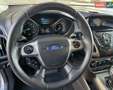 Сірий Форд Фокус, об'ємом двигуна 1.6 л та пробігом 130 тис. км за 9350 $, фото 31 на Automoto.ua