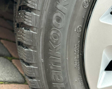 Серый Форд Фокус, объемом двигателя 2 л и пробегом 178 тыс. км за 6450 $, фото 108 на Automoto.ua