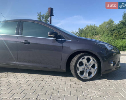 Серый Форд Фокус, объемом двигателя 1.56 л и пробегом 222 тыс. км за 8750 $, фото 4 на Automoto.ua