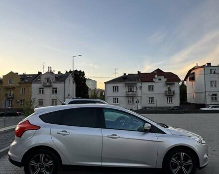 Форд Фокус 2013 у Львові на Automoto.ua Сірий Форд Фокус, об'ємом двигуна 2 л та пробігом 128 тис. км за 8000 $, фото 2 на Automoto.ua