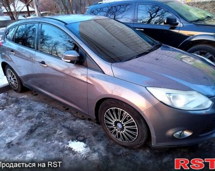 Серый Форд Фокус, объемом двигателя 1 л и пробегом 180 тыс. км за 7000 $, фото 1 на Automoto.ua