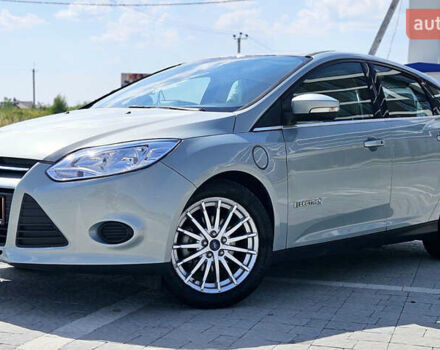 Серый Форд Фокус, объемом двигателя 0 л и пробегом 160 тыс. км за 6800 $, фото 4 на Automoto.ua