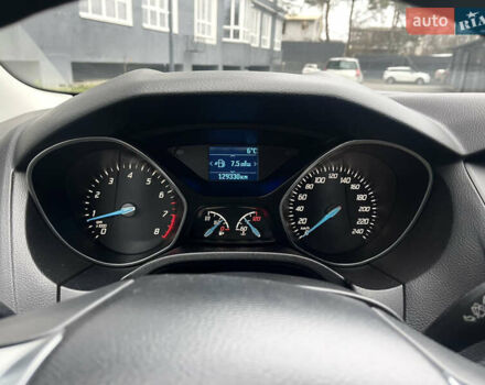 Сірий Форд Фокус, об'ємом двигуна 1 л та пробігом 129 тис. км за 6499 $, фото 16 на Automoto.ua