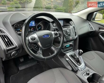 Форд Фокус 2014 в Стрые на Automoto.ua Серый Форд Фокус, объемом двигателя 1.6 л и пробегом 197 тыс. км за 9350 $, фото 75 на Automoto.ua