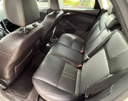 Серый Форд Фокус, объемом двигателя 2 л и пробегом 90 тыс. км за 2200 $, фото 10 на Automoto.ua