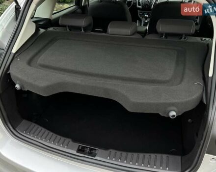 Форд Фокус 2014 в Стрые на Automoto.ua Серый Форд Фокус, объемом двигателя 1.6 л и пробегом 197 тыс. км за 9350 $, фото 162 на Automoto.ua