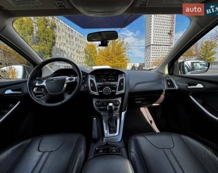 Сірий Форд Фокус, об'ємом двигуна 2 л та пробігом 180 тис. км за 8900 $, фото 9 на Automoto.ua
