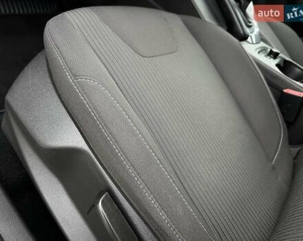 Форд Фокус 2014 в Стрые на Automoto.ua Серый Форд Фокус, объемом двигателя 1.6 л и пробегом 197 тыс. км за 9350 $, фото 82 на Automoto.ua