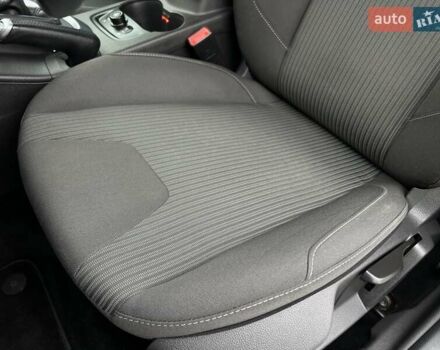 Форд Фокус 2014 в Стрые на Automoto.ua Серый Форд Фокус, объемом двигателя 1.6 л и пробегом 197 тыс. км за 9350 $, фото 79 на Automoto.ua