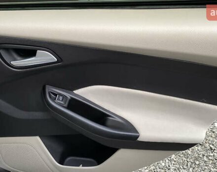 Сірий Форд Фокус, об'ємом двигуна 0 л та пробігом 106 тис. км за 6700 $, фото 40 на Automoto.ua