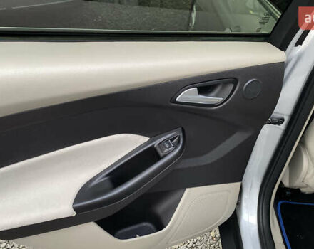 Сірий Форд Фокус, об'ємом двигуна 0 л та пробігом 106 тис. км за 6700 $, фото 43 на Automoto.ua