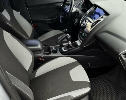 Серый Форд Фокус, объемом двигателя 1.56 л и пробегом 226 тыс. км за 7900 $, фото 49 на Automoto.ua