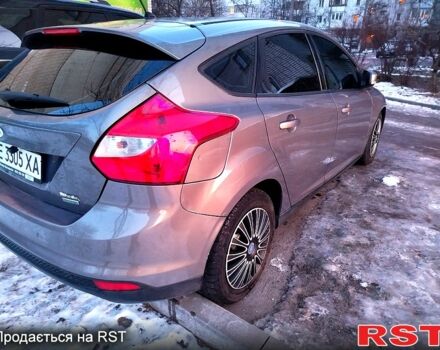 Серый Форд Фокус, объемом двигателя 1 л и пробегом 180 тыс. км за 7000 $, фото 5 на Automoto.ua