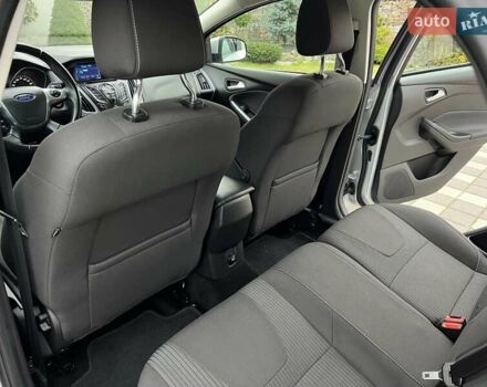 Форд Фокус 2014 в Стрые на Automoto.ua Серый Форд Фокус, объемом двигателя 1.6 л и пробегом 197 тыс. км за 9350 $, фото 91 на Automoto.ua