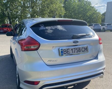 Сірий Форд Фокус, об'ємом двигуна 2 л та пробігом 122 тис. км за 8400 $, фото 3 на Automoto.ua