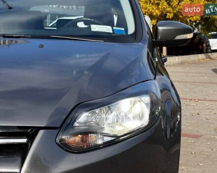 Сірий Форд Фокус, об'ємом двигуна 2 л та пробігом 180 тис. км за 8900 $, фото 3 на Automoto.ua