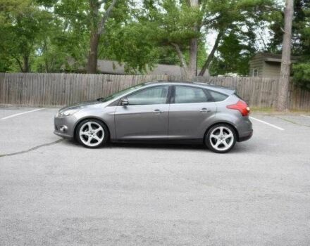 Сірий Форд Фокус, об'ємом двигуна 2 л та пробігом 132 тис. км за 4500 $, фото 3 на Automoto.ua