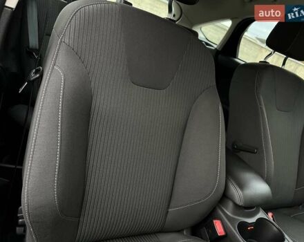 Форд Фокус 2014 в Стрые на Automoto.ua Серый Форд Фокус, объемом двигателя 1.6 л и пробегом 197 тыс. км за 9350 $, фото 114 на Automoto.ua