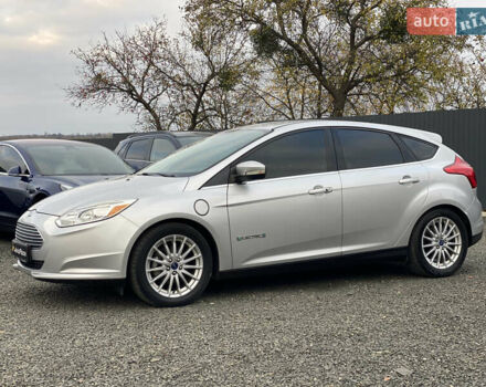 Сірий Форд Фокус, об'ємом двигуна 0 л та пробігом 106 тис. км за 6700 $, фото 9 на Automoto.ua