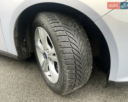 Сірий Форд Фокус, об'ємом двигуна 1 л та пробігом 129 тис. км за 6499 $, фото 10 на Automoto.ua