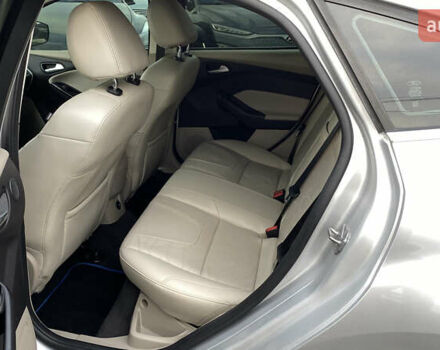 Сірий Форд Фокус, об'ємом двигуна 0 л та пробігом 106 тис. км за 6700 $, фото 42 на Automoto.ua