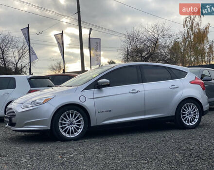 Сірий Форд Фокус, об'ємом двигуна 0 л та пробігом 106 тис. км за 6700 $, фото 6 на Automoto.ua