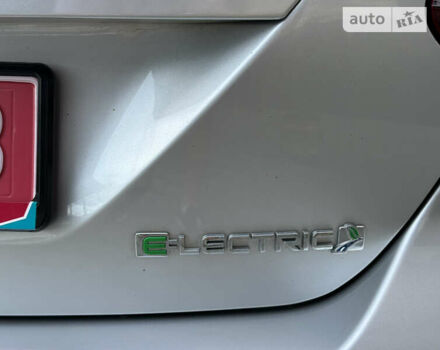 Сірий Форд Фокус, об'ємом двигуна 0 л та пробігом 100 тис. км за 7999 $, фото 25 на Automoto.ua