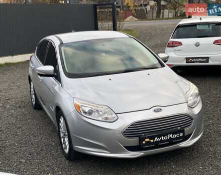 Сірий Форд Фокус, об'ємом двигуна 0 л та пробігом 106 тис. км за 6700 $, фото 70 на Automoto.ua