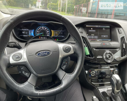 Форд Фокус 2014 в Львове на Automoto.ua Серый Форд Фокус, объемом двигателя 0 л и пробегом 159 тыс. км за 9600 $, фото 16 на Automoto.ua
