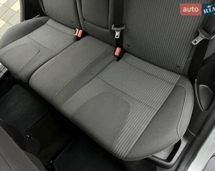 Форд Фокус 2014 в Стрые на Automoto.ua Серый Форд Фокус, объемом двигателя 1.6 л и пробегом 197 тыс. км за 9350 $, фото 96 на Automoto.ua