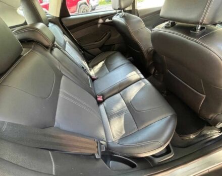 Серый Форд Фокус, объемом двигателя 2 л и пробегом 90 тыс. км за 2200 $, фото 12 на Automoto.ua