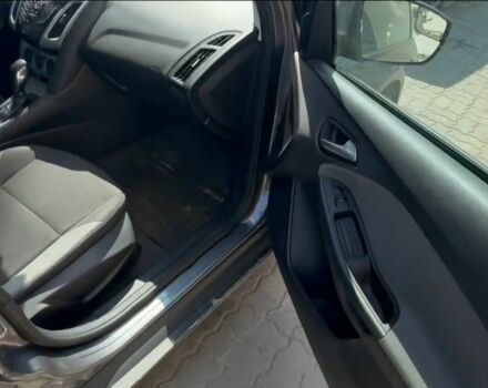 Сірий Форд Фокус, об'ємом двигуна 2 л та пробігом 249 тис. км за 6000 $, фото 6 на Automoto.ua