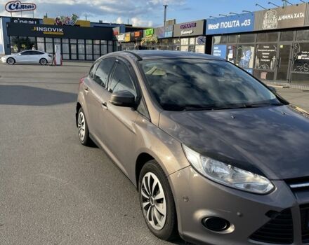 Форд Фокус 2014 в Киеве на Automoto.ua Серый Форд Фокус, объемом двигателя 1 л и пробегом 209 тыс. км за 5200 $, фото 5 на Automoto.ua