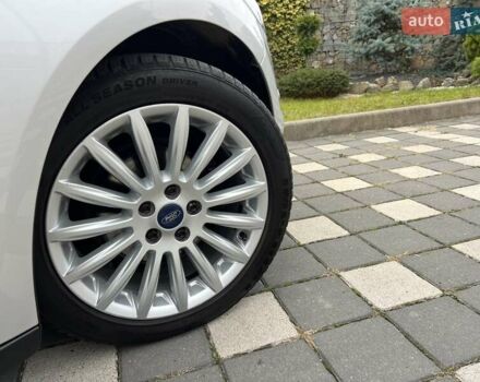 Форд Фокус 2014 в Стрые на Automoto.ua Серый Форд Фокус, объемом двигателя 1.6 л и пробегом 197 тыс. км за 9350 $, фото 35 на Automoto.ua