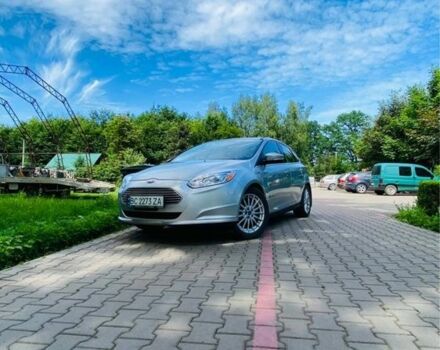 Сірий Форд Фокус, об'ємом двигуна 0 л та пробігом 165 тис. км за 5551 $, фото 3 на Automoto.ua