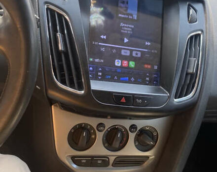 Серый Форд Фокус, объемом двигателя 1.6 л и пробегом 276 тыс. км за 6800 $, фото 4 на Automoto.ua