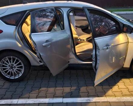 Сірий Форд Фокус, об'ємом двигуна 0 л та пробігом 180 тис. км за 8000 $, фото 1 на Automoto.ua