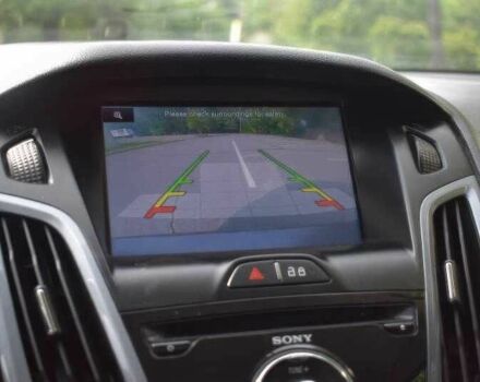 Сірий Форд Фокус, об'ємом двигуна 2 л та пробігом 132 тис. км за 4500 $, фото 16 на Automoto.ua